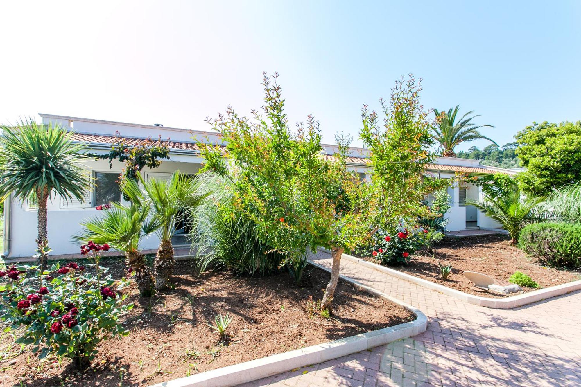 Sciali Hotel 4*